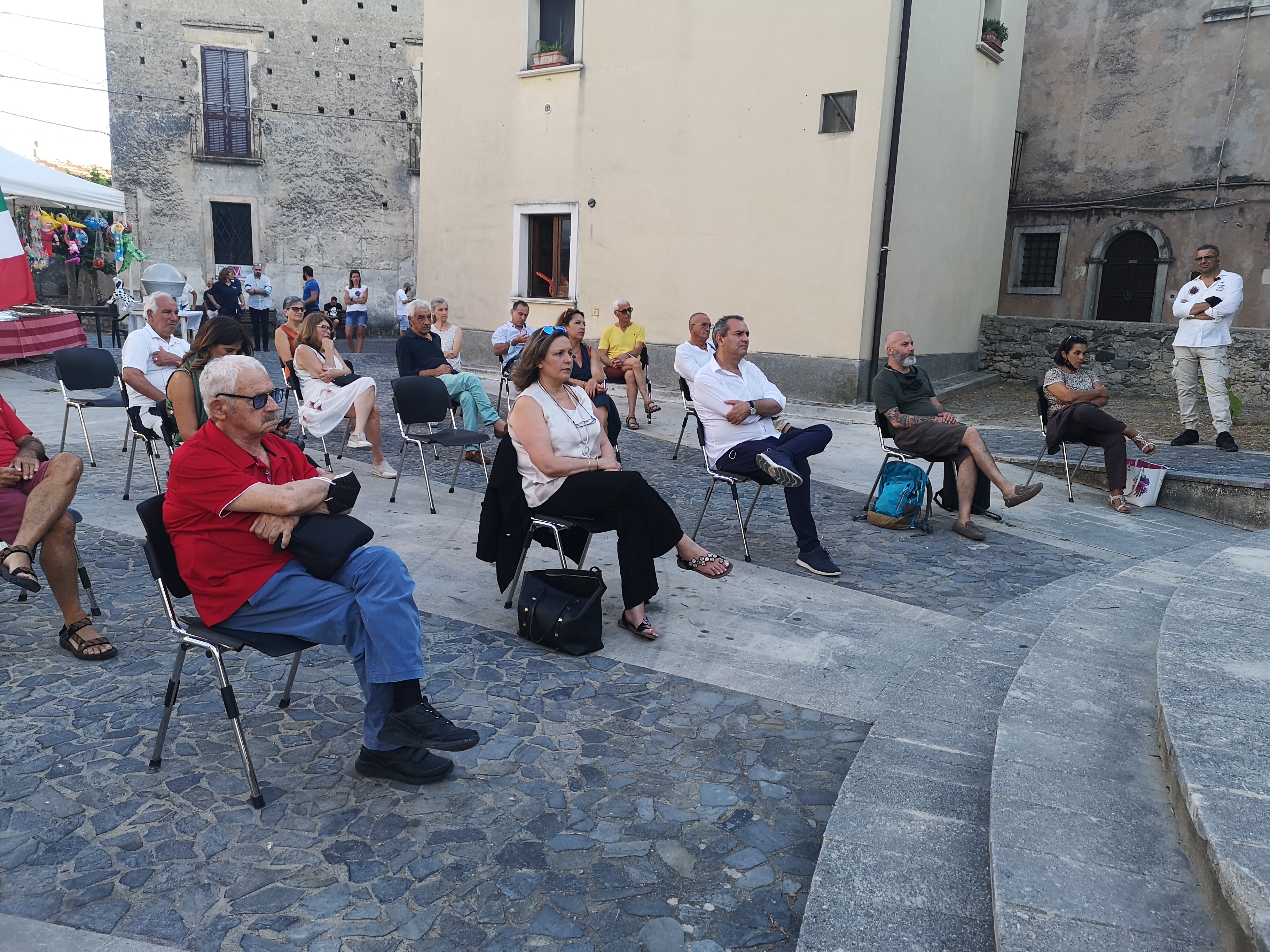 Fra il pubblico, Salvo Vitale e l'On. Piera Aiello 